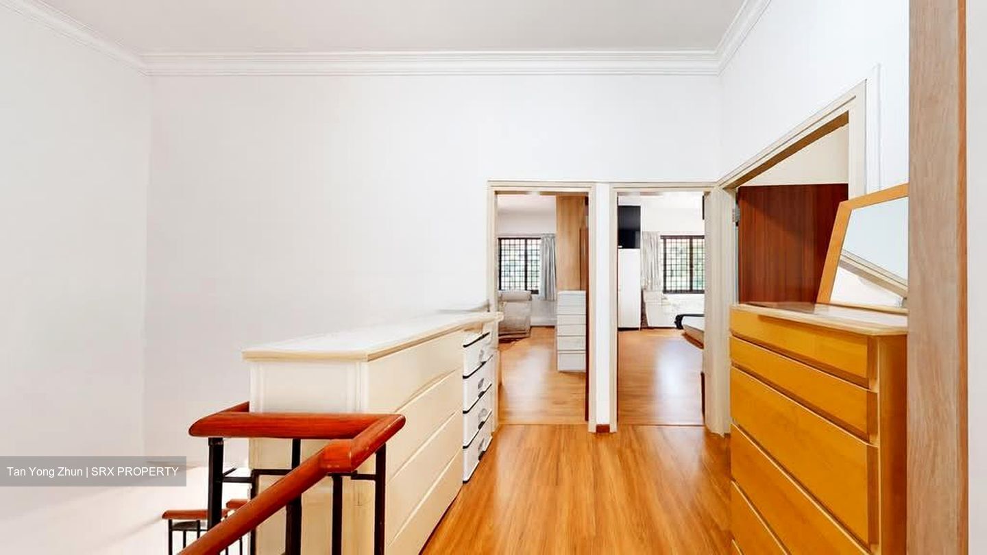 Hillcrest Park (D11), Terrace #589263821